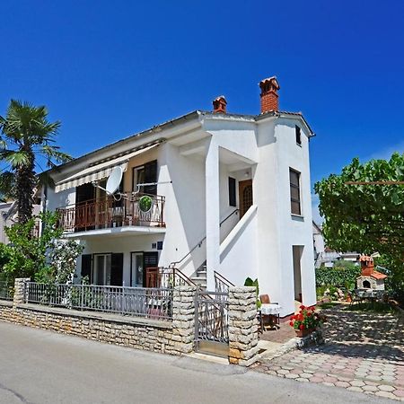Apartment Complex Nevia Poreč Exterior foto
